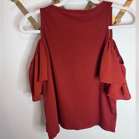 Zara Rust Cold Shoulder Flutter Sleeve Top Small - Picture 6 of 7